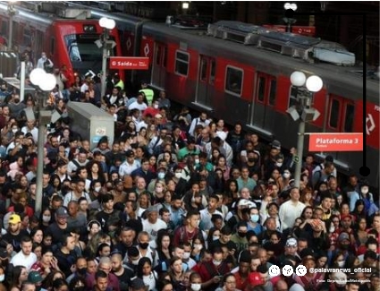 Greve do metrô: manifestação dos metroviários afeta milhares de usuários